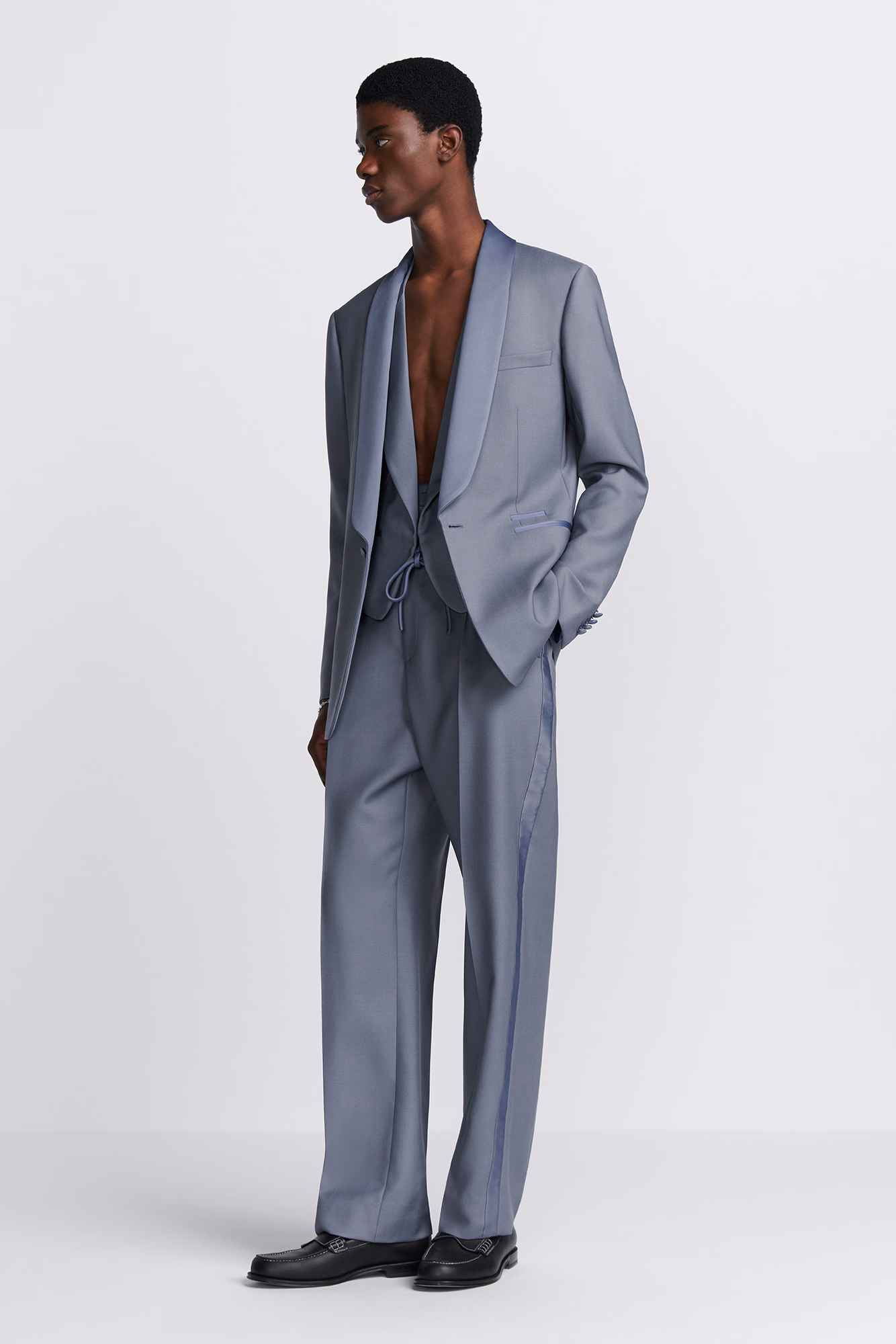 modern-tailoring-image